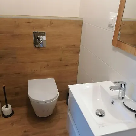Quarto em Acomodações Particulares Pod Lasem *