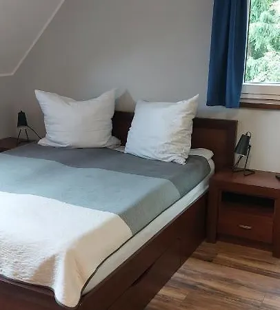 Pod Lasem * Sklářská Poruba