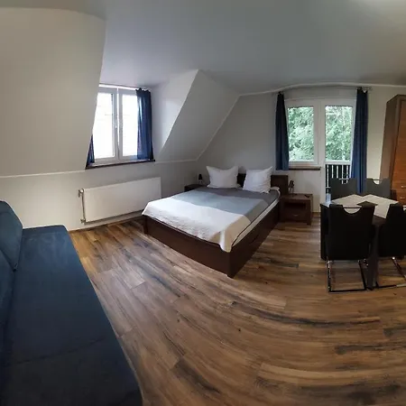 Pod Lasem Homestay Szklarska Poreba