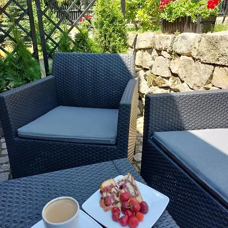 Pod Lasem Quarto em Acomodações Particulares *