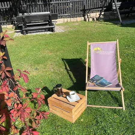 Pod Lasem Quarto em Acomodações Particulares *